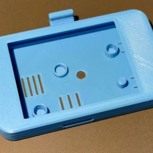Geschlossenes Snap-Fit-Geh&auml;use f&uuml;r das CYD 2,8 Zoll ESP32-Display aus dem 3D-Drucker